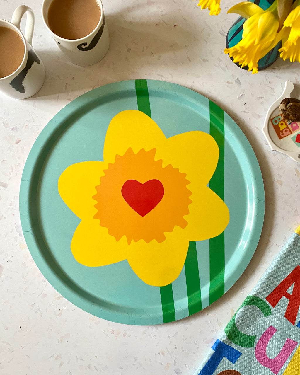 New! Daffodil Round Serving Tray