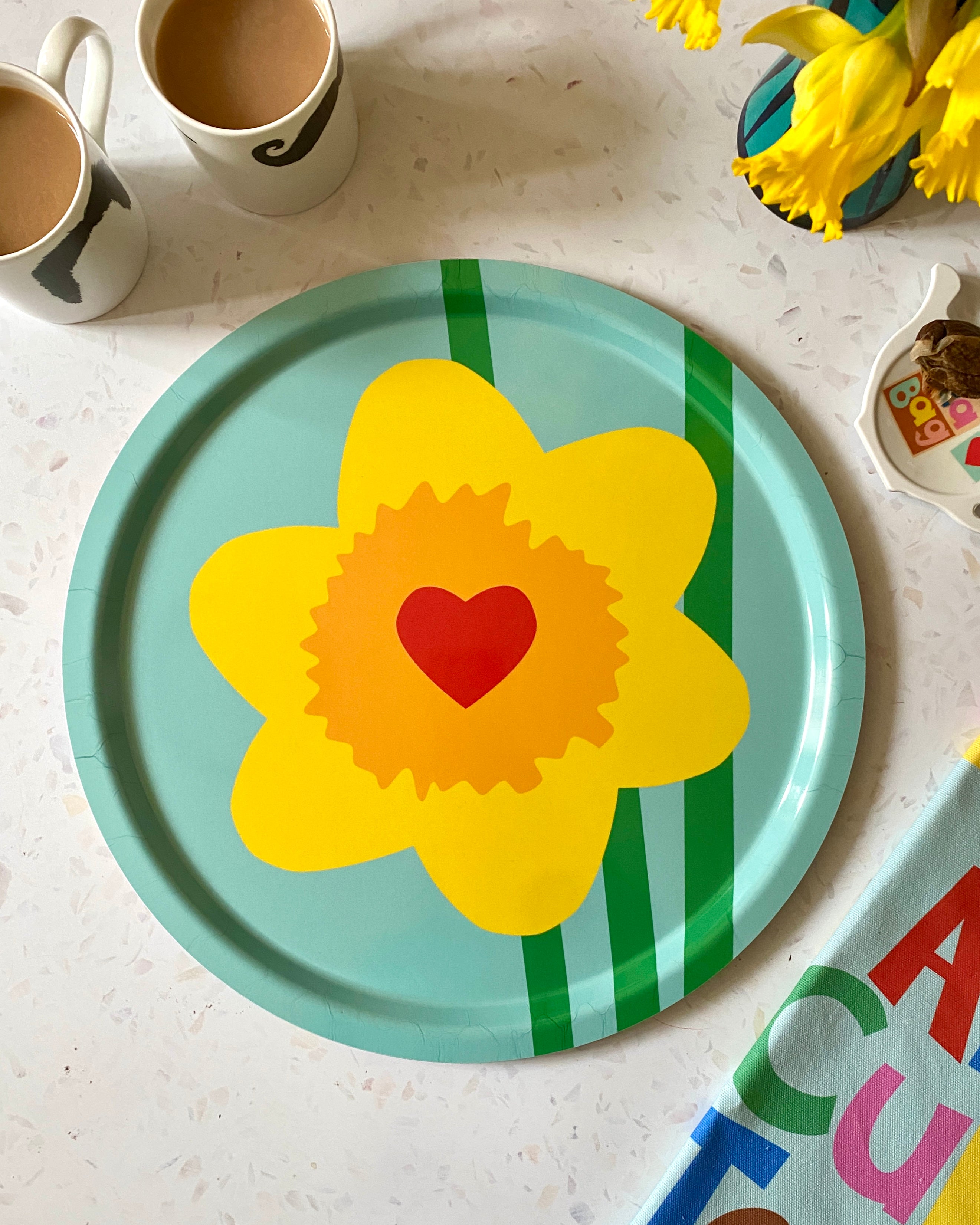 New! Daffodil Round Serving Tray