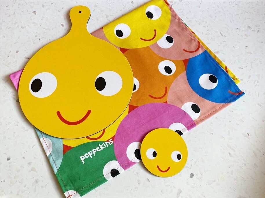 Large Smile Chopping Board